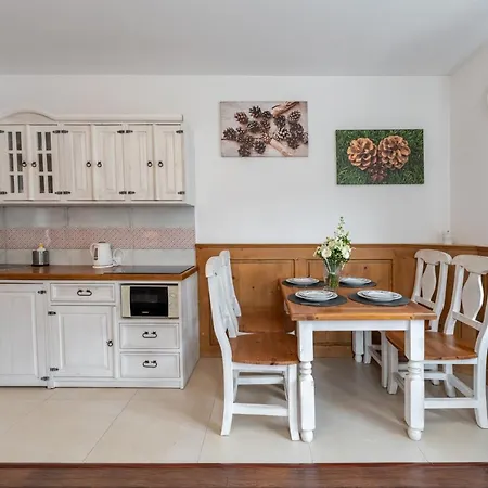 I Cicha Dolina Z Jacuzzi *