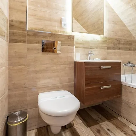 I Cicha Dolina - Jacuzzi, Sauna, Basen דירה שצ'צ'ירק