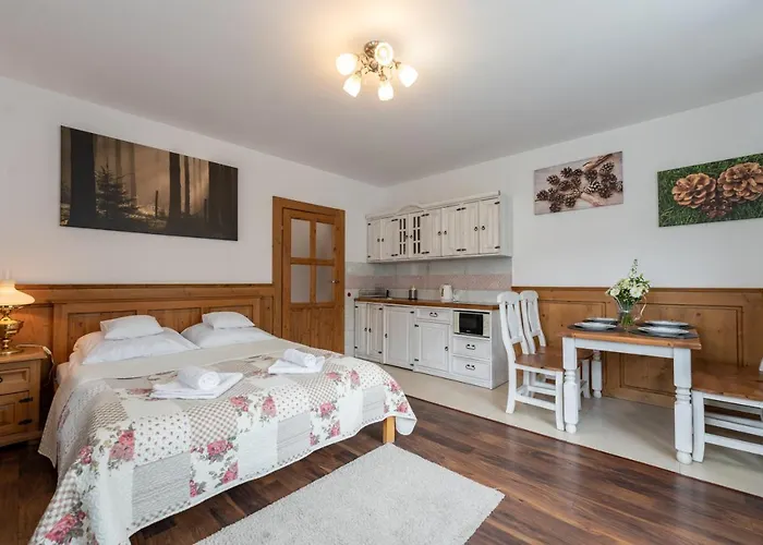 Domki I Apartamenty Cicha Dolina - Jacuzzi, Sauna, Basen