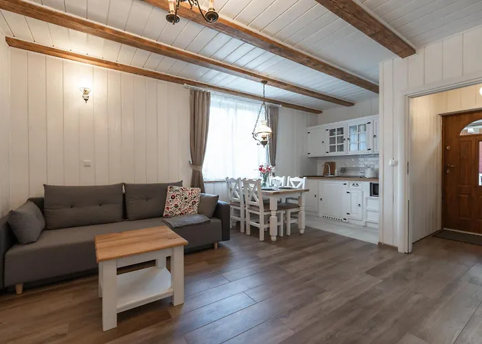 Domki I Apartamenty Cicha Dolina - Jacuzzi, Sauna, Basen Szczyrk