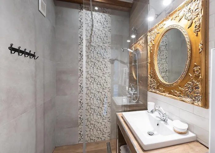 Domki I Apartamenty Cicha Dolina - Jacuzzi, Sauna, Basen Apartment *